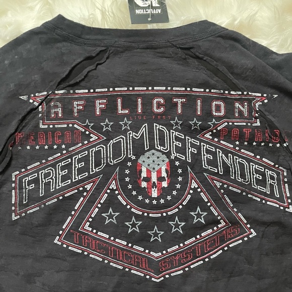 Affliction Freedom Defender Camo Tee. XL - Picture 10 of 12